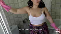 Latina maid Thepaug cleans the bathroom and her boss's big cock